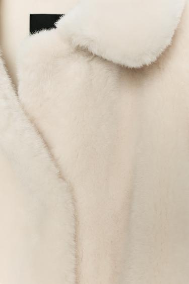 ABRIGO EFECTO PELO CINTURÓN ZW COLLECTION - Crudo de Zara