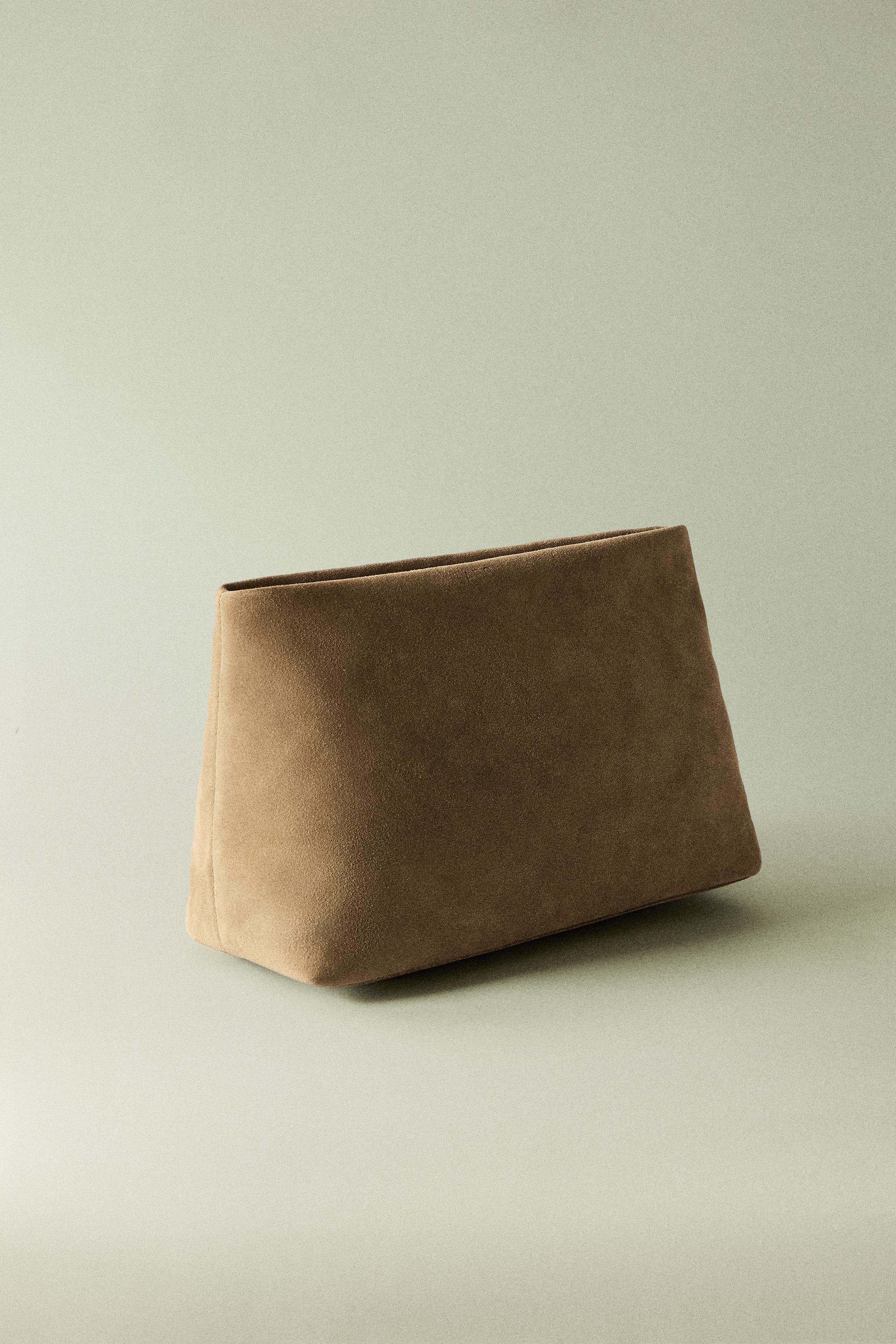 スエード コスメティックポーチ ミディアム - ブラウン | ZARA Japan