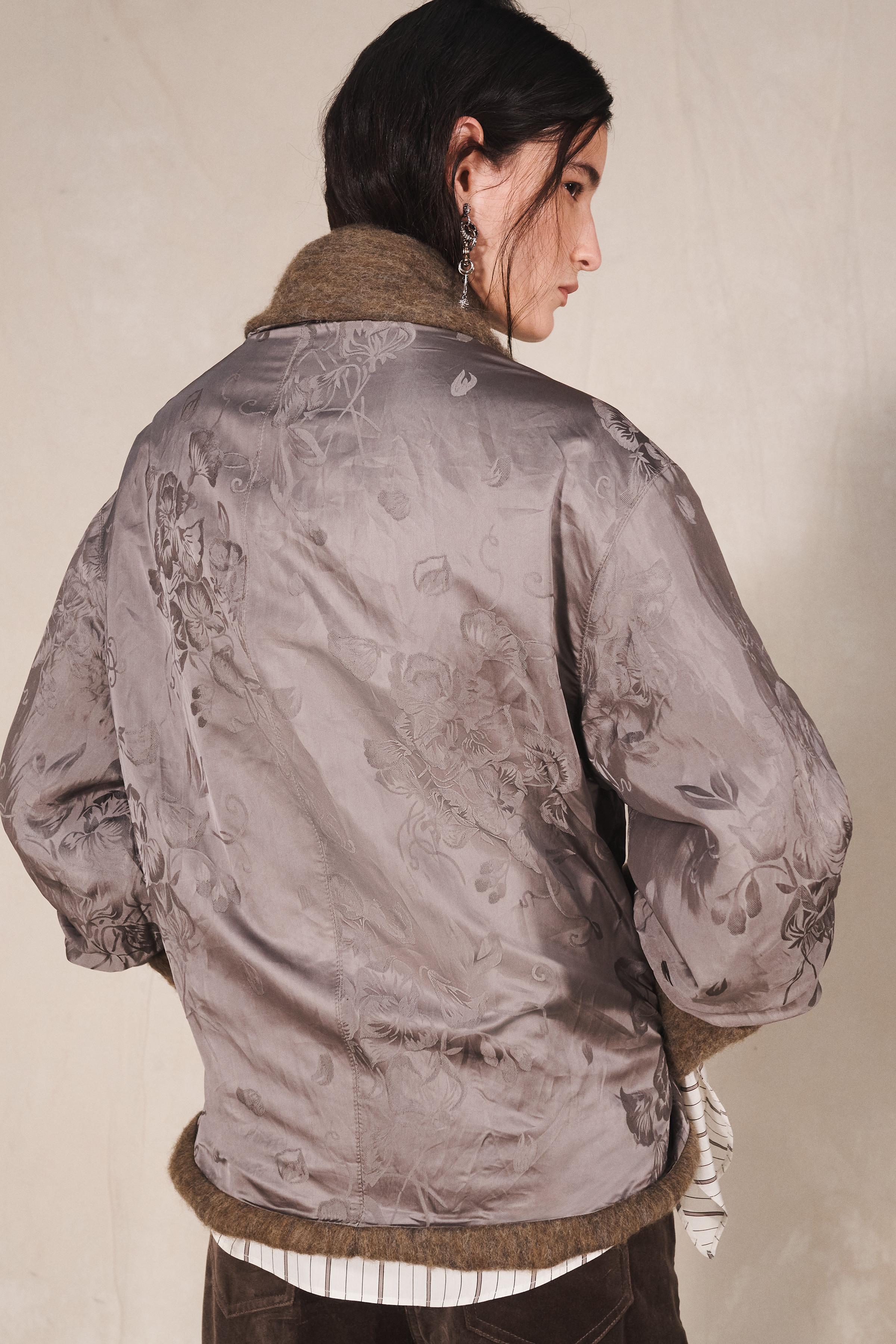LIMITED EDITION REVERSIBLE JACQUARD COAT WITH SCARF