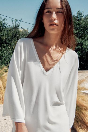 FLOWING V-NECK KNIT TOP - White by Zara