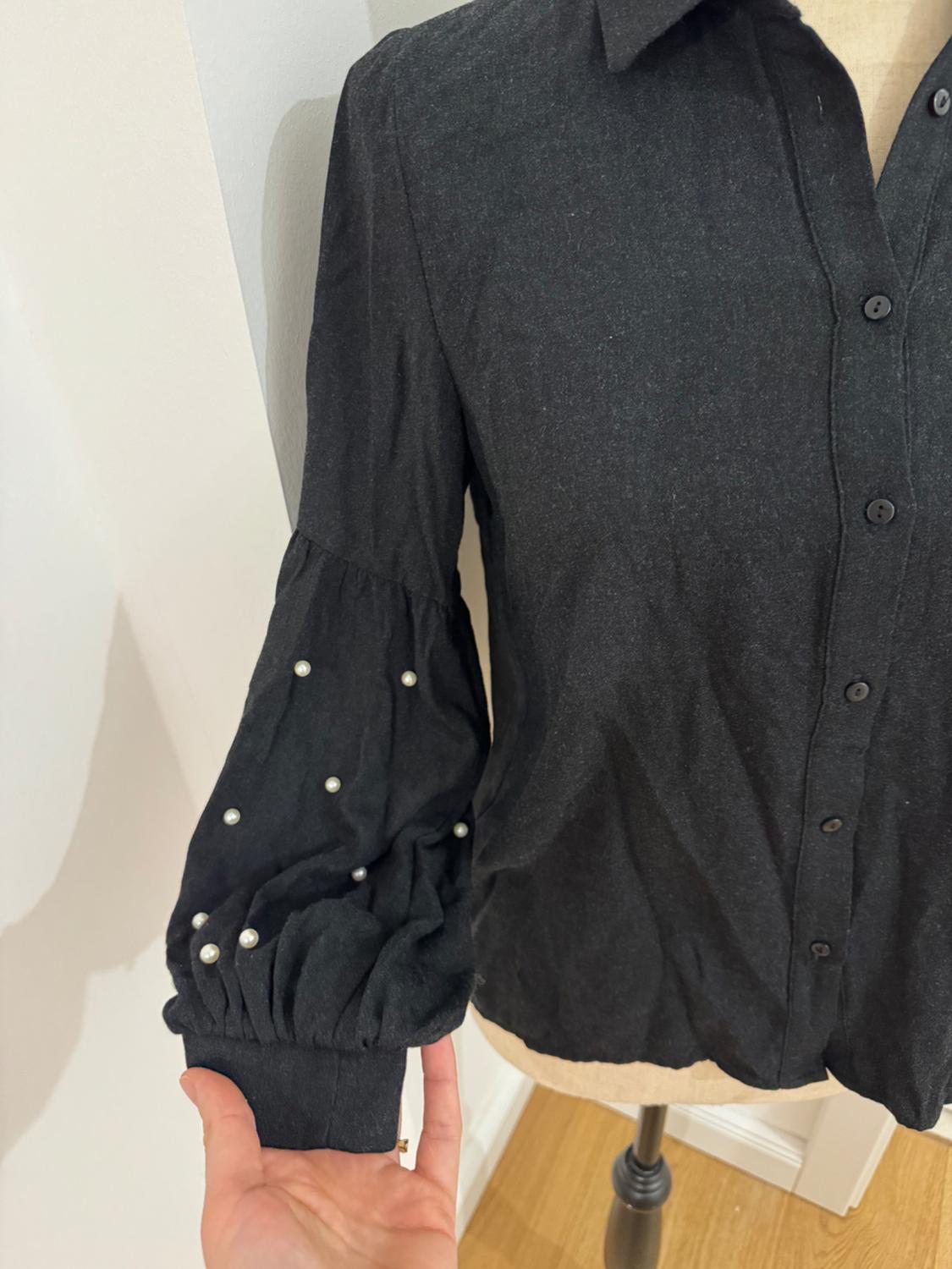 PUFFY SLEEVE SHIRT WITH PEARL BEADS - Image 2