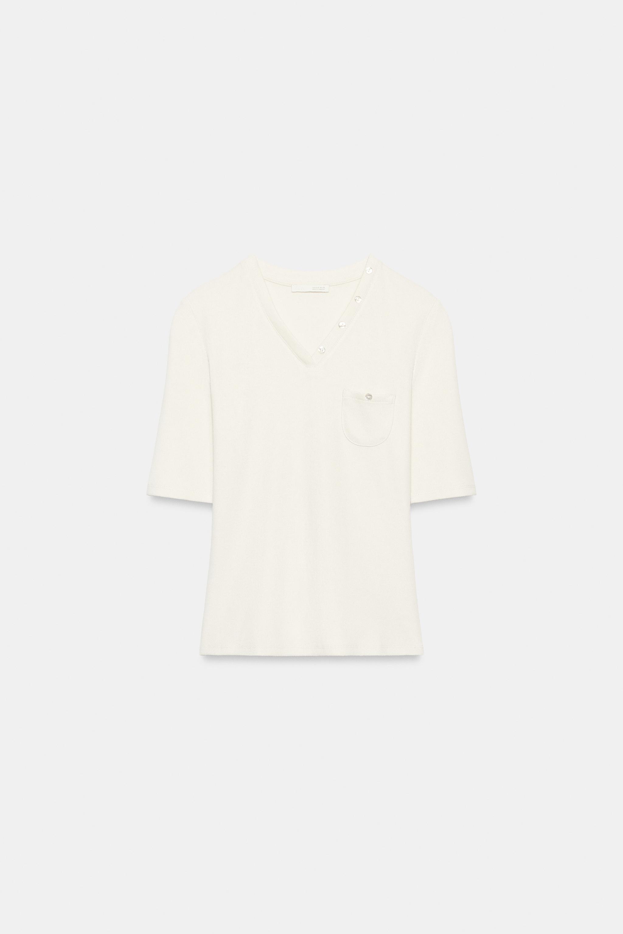V-NECK POCKET T-SHIRT
