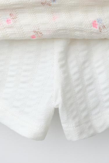 JUPE-SHORT TEXTURE FLEURS - Écru de Zara - Image 3