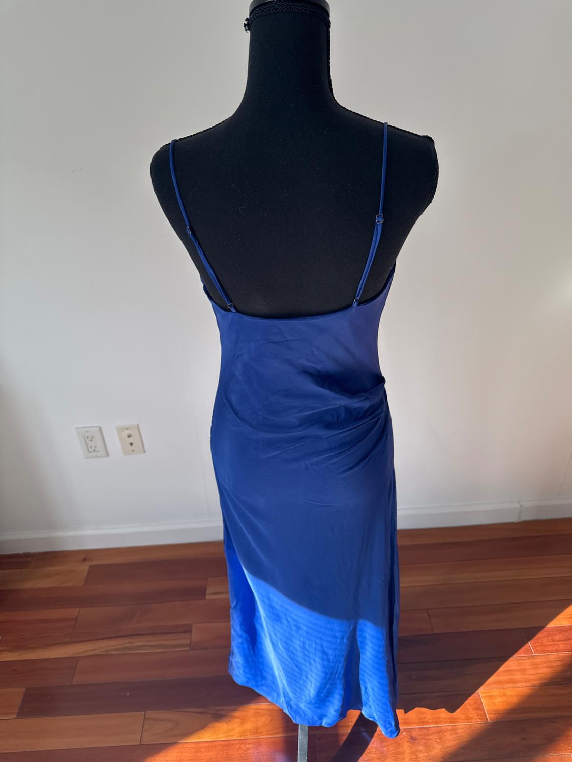 VESTIDO MIDI SATINADO - Image 2