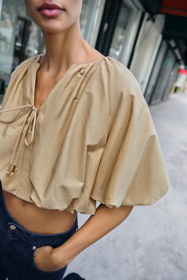 CUERPO GLOBO POPELÍN - Tostado de Zara