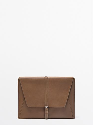 Funda ipad piel napa - Negro oro de Zara