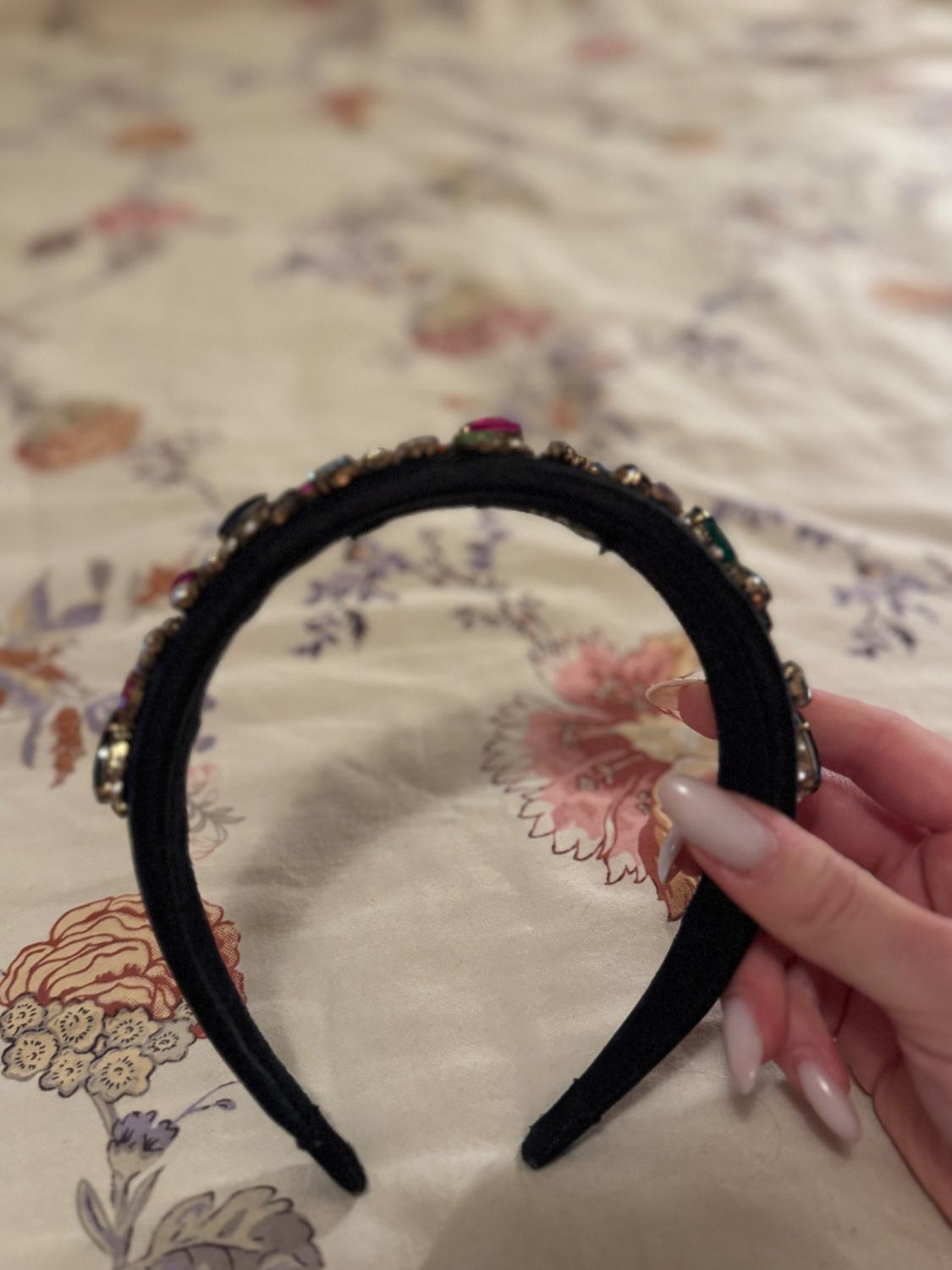 SATIN EFFECT HEADBAND WITH JEWELS - Image 3
