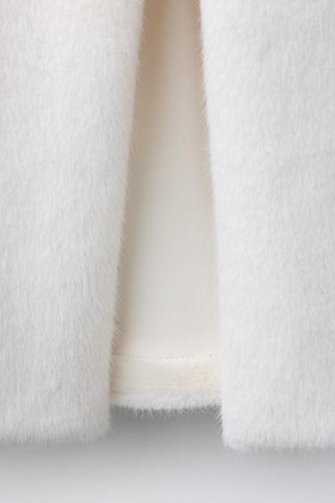 VESTE BOLÉRO EN FAUSSE FOURRURE - Écru de Zara - Image 3