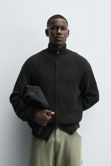 PURL KNIT CARDIGAN WITH ZIP - Khaki by Zara