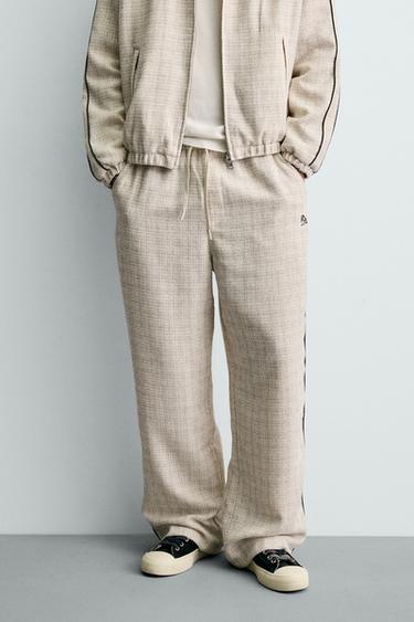 Zara CONTRAST STRIPE TEXTURED JOGGER PANTS - Ecru