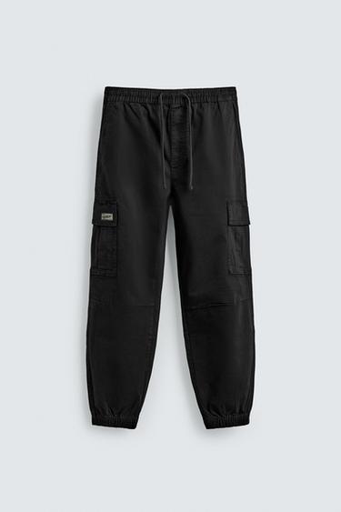 PANTALÓN CARGO SLIM FIT - Negro de Zara