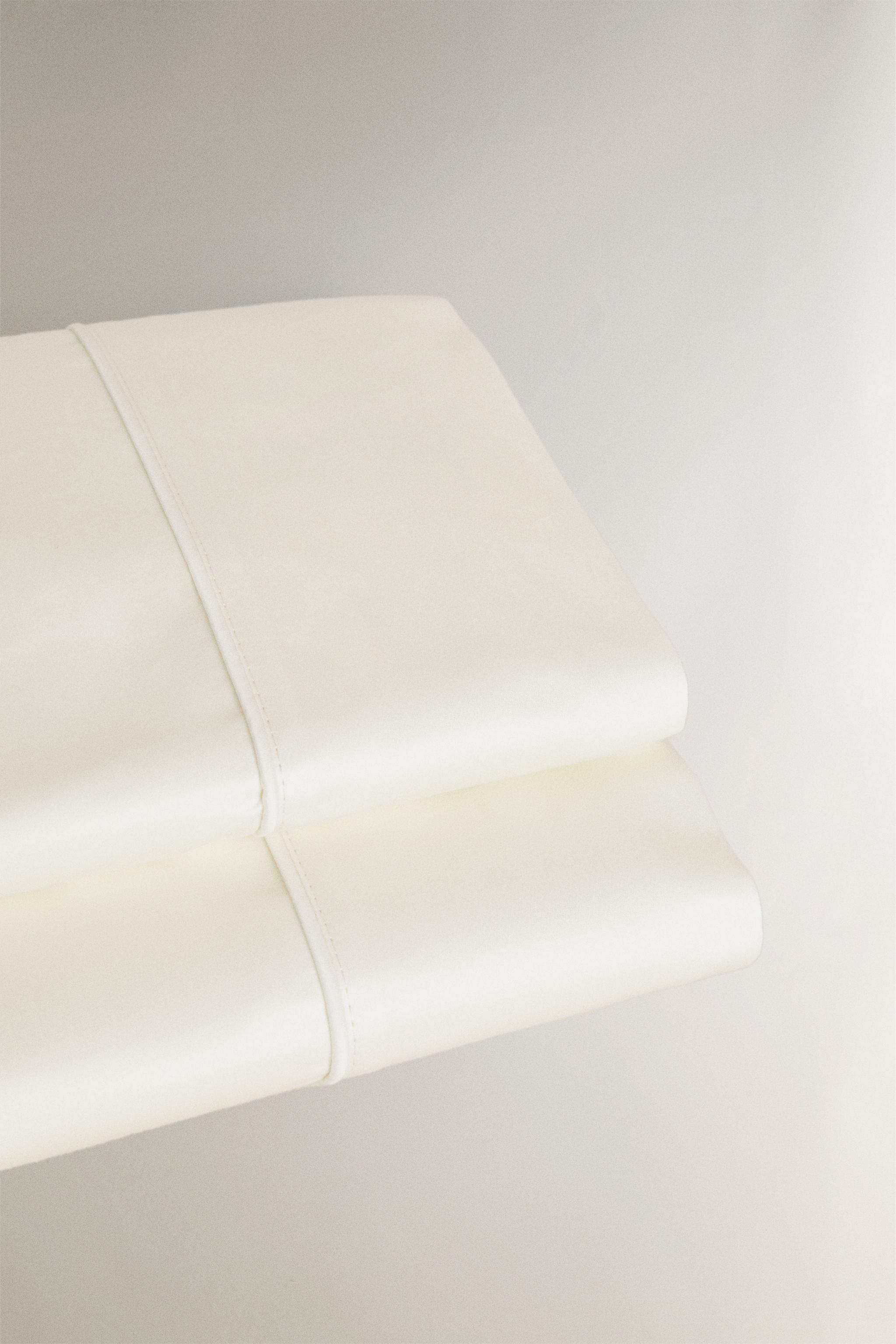 SATEEN FLAT SHEET (500 THREAD COUNT) — Light beige