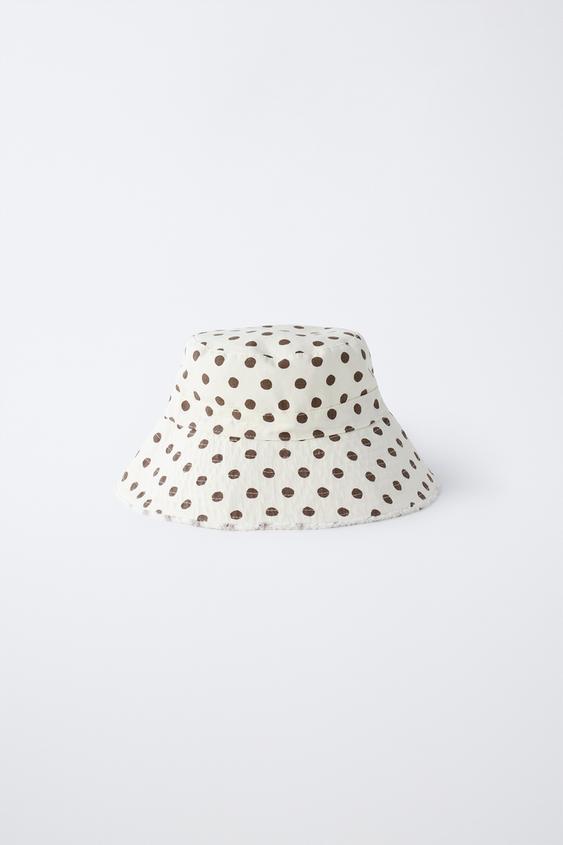 GORRO BUCKET TOPOS - Crudo de Zara - Imagen 0