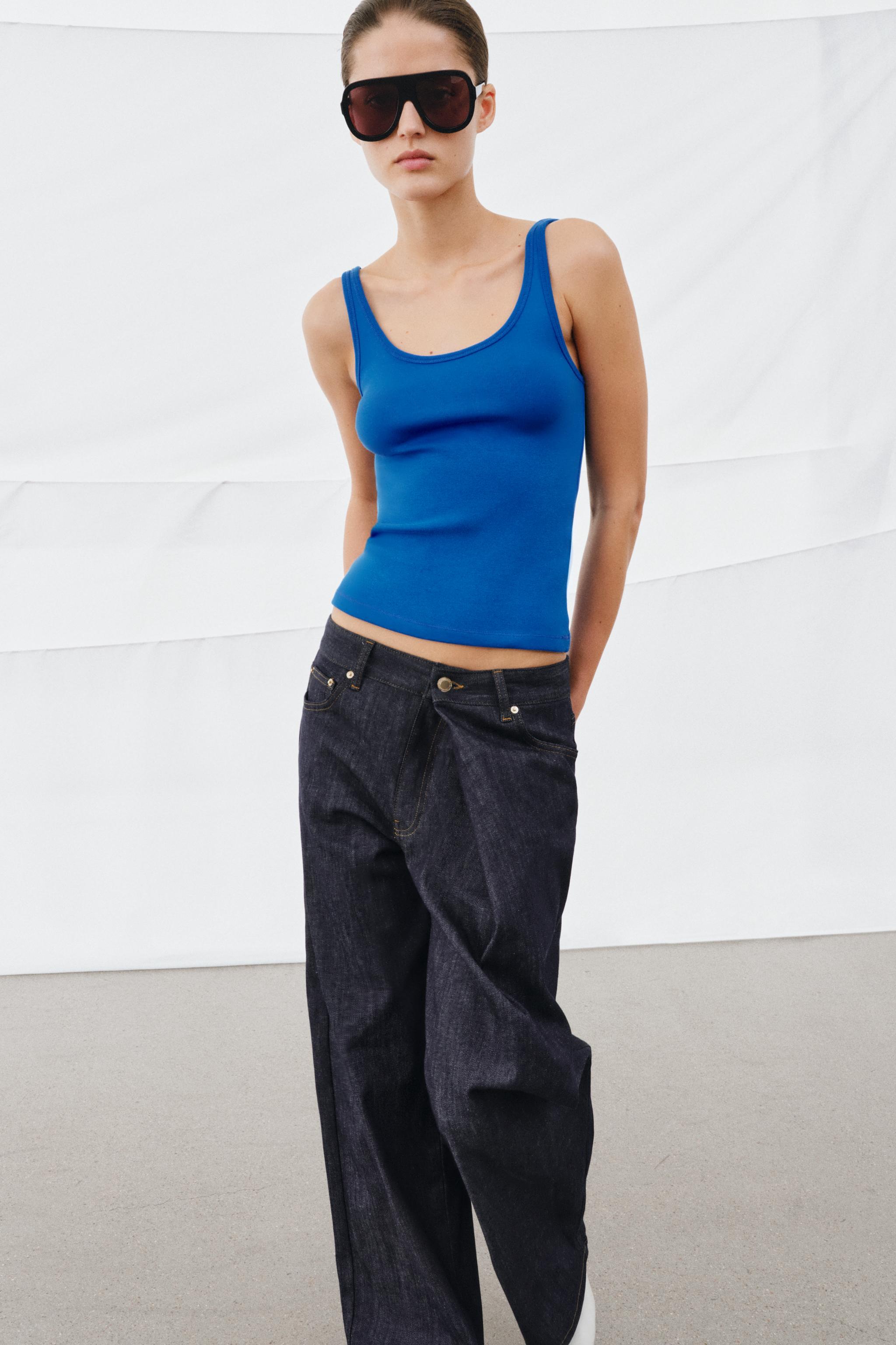 STRAPPY TANK TOP