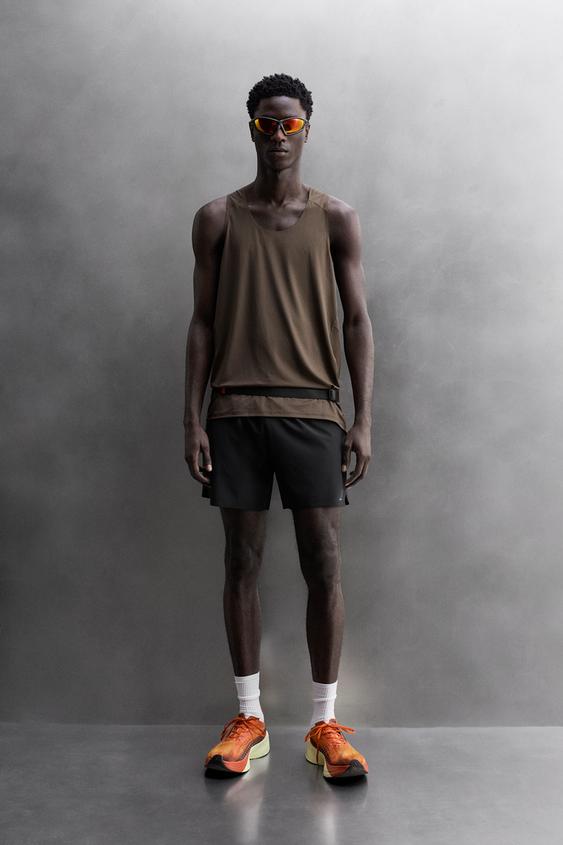 LIGHTWEIGHT RUNNING TANK TOP