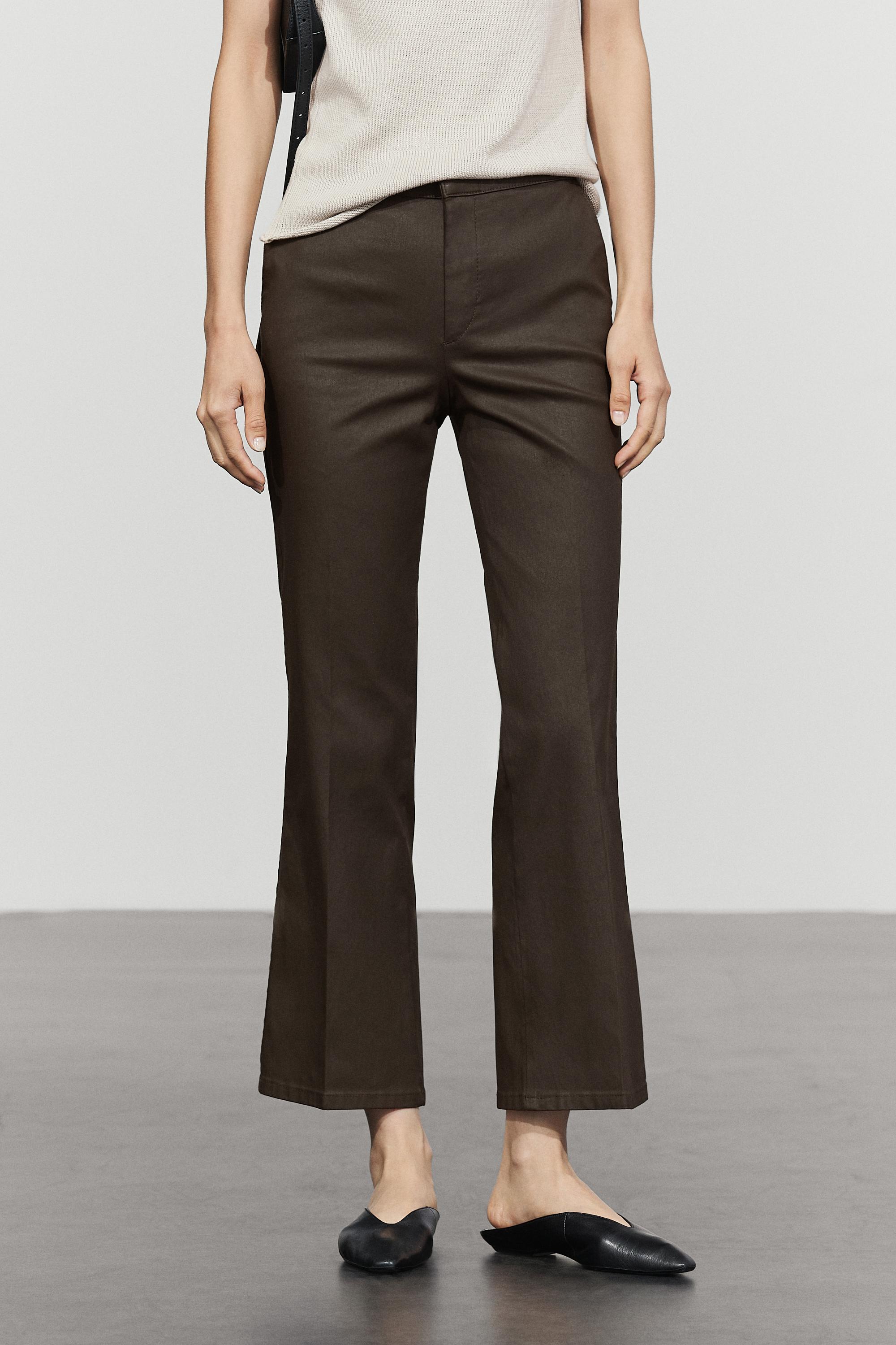Rubberised cropped flare pants — Brown