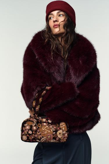 EMBROIDERED SHOULDER BAG - Multicoloured by Zara