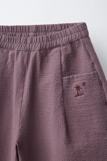 EMBROIDERED SEERSUCKER BAGGY TROUSERS - Light maroon by Zara - Image 2