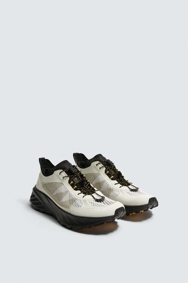 TRAIL RUNNING SHOE - White by Zara