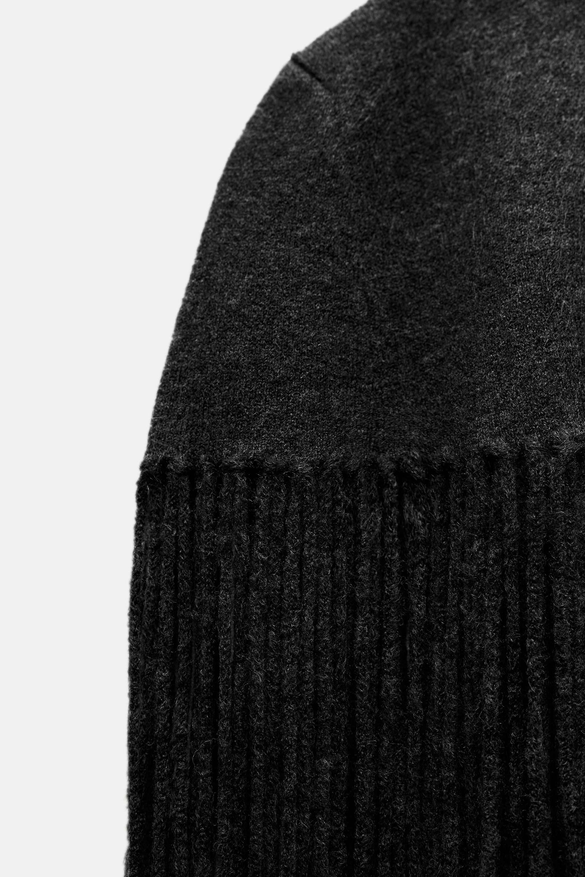 【ZARA】フリンジニットケープ 3739/026 フリンジニットケープ - バーガンディ | ZARA Japan / 日本