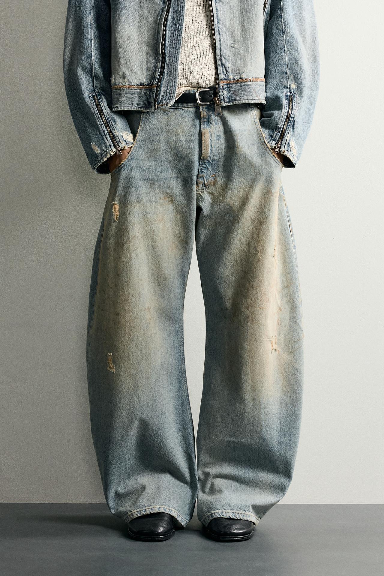 VINTAGE-EFFECT LOOSE BARREL-FIT JEANS — Light blue