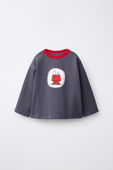 تيشيرت بياقة مستديرة ورقعة SNOOPY PEANUTS™ - أزرق الخاص بـ Zara