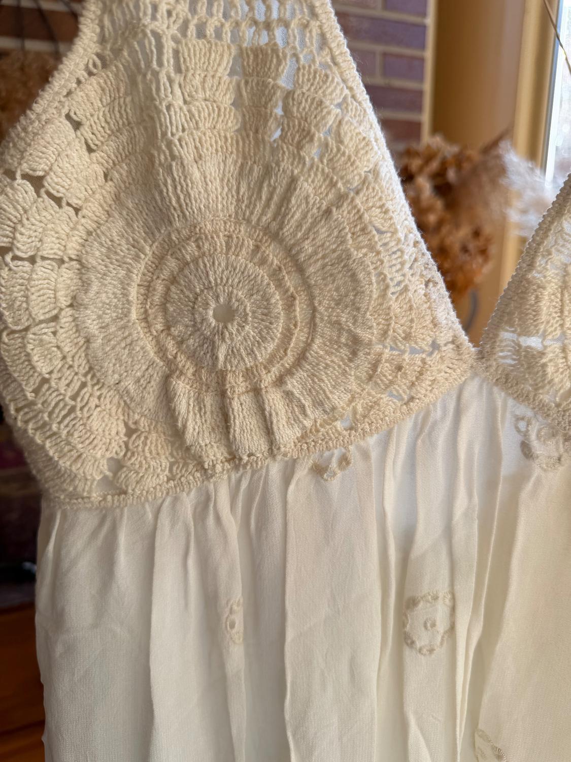 CONTRAST CROCHET DRESS - LIMITED EDITION - Image 2