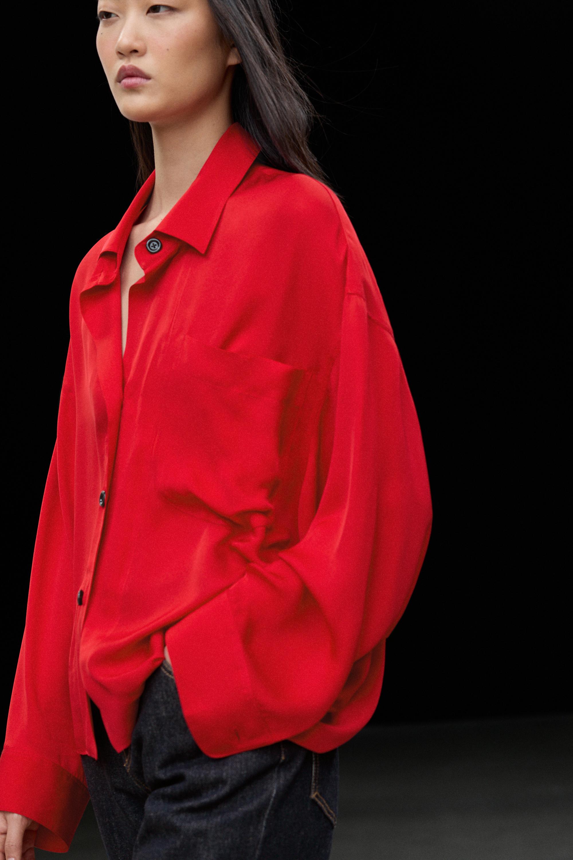 Oversize flowing shirt with pocket detail
