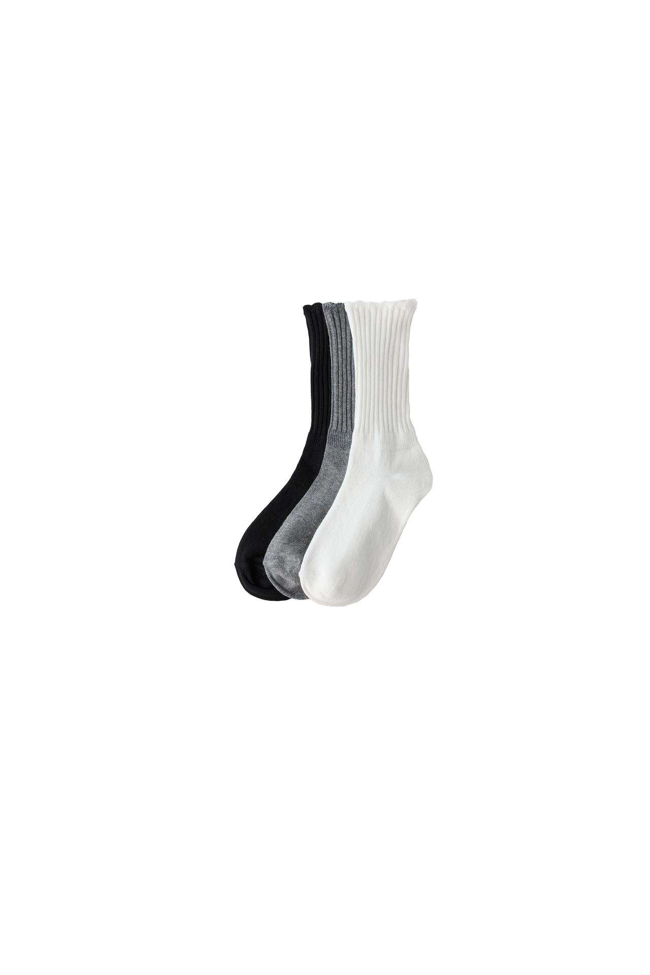 TERRY CREW SOCKS - THREE PACK — Black / White