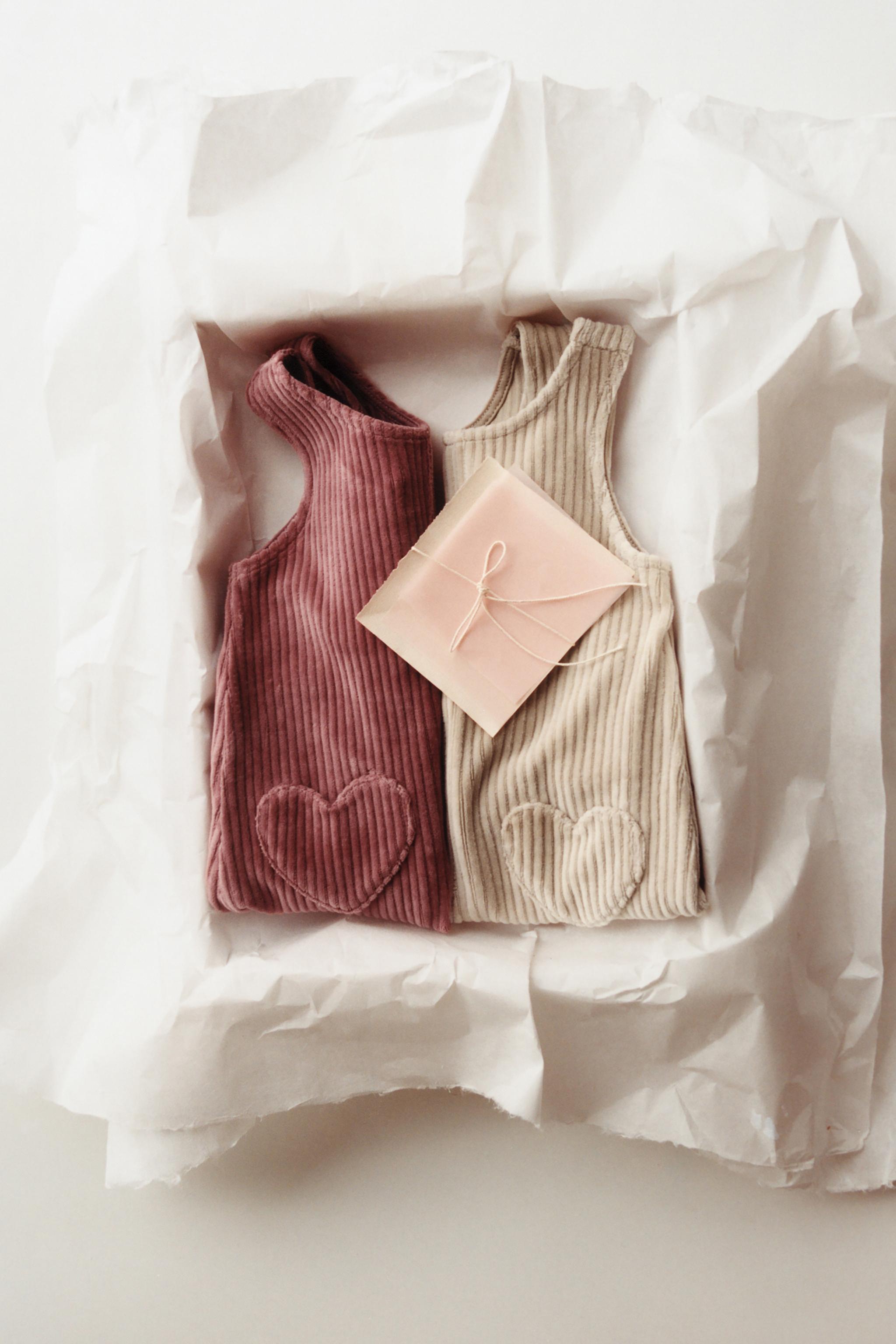 HEART POCKET PINAFORE DRESS