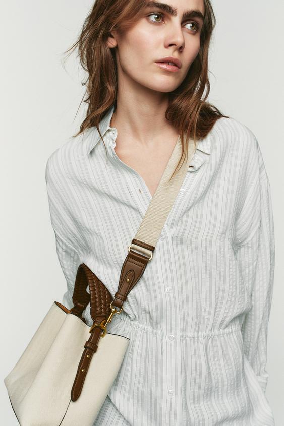 BOLSO CANVAS ASA TRENZADA - Beige claro de Zara - Imagen 0