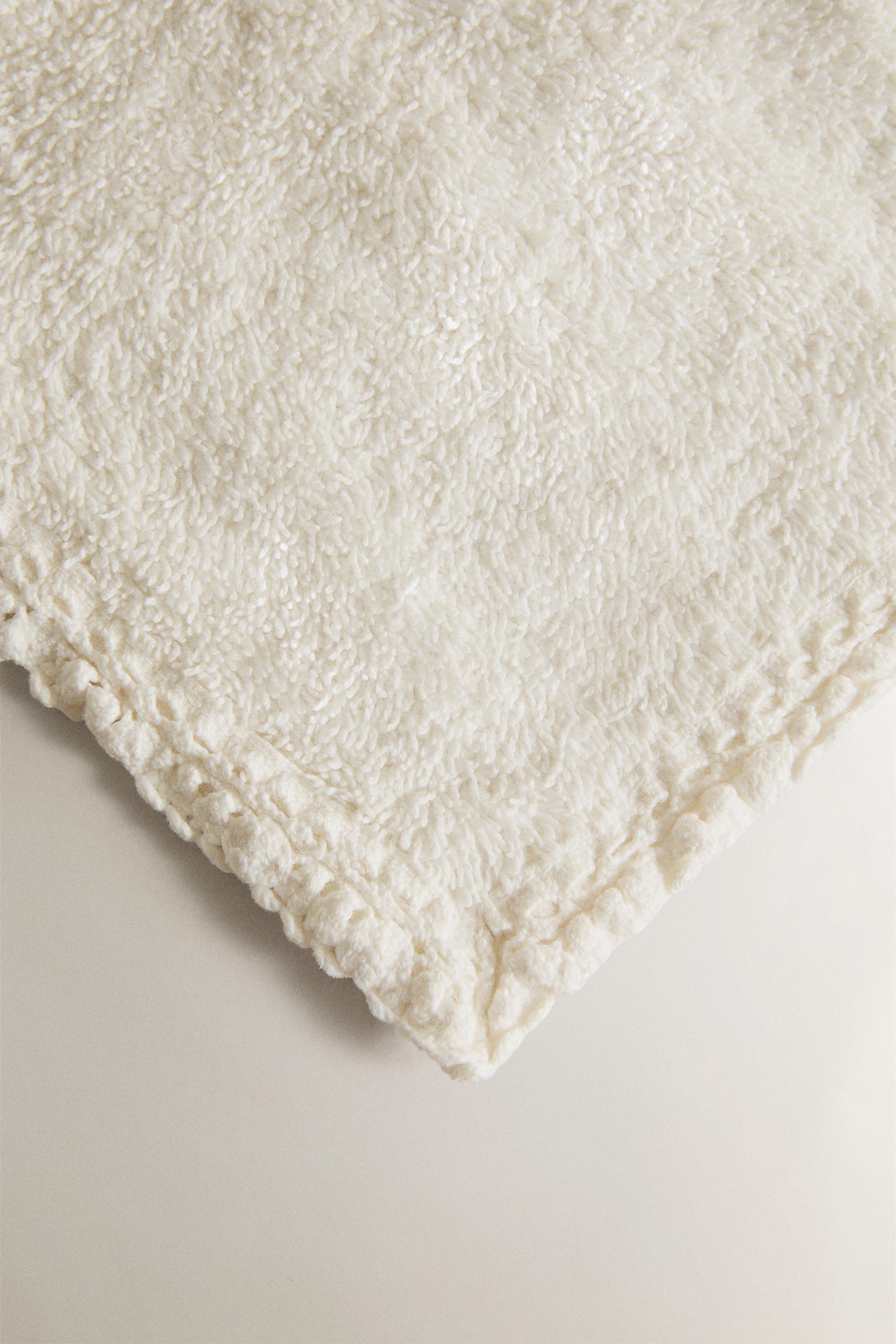 CROCHET EDGE GUEST TOWEL 2-PACK
