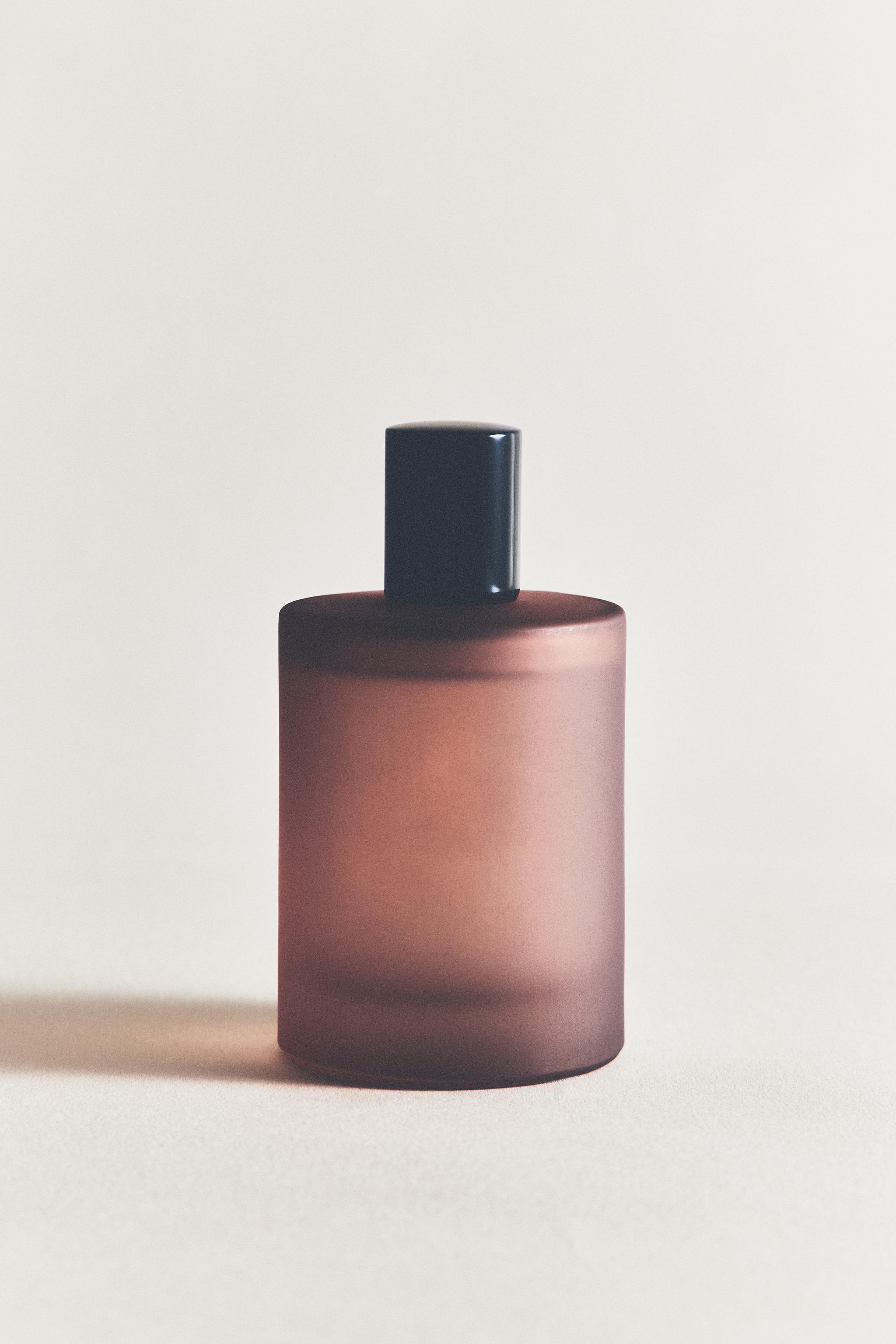 (100 ML) POPPY FIELDS FABRIC FRESHENER SPRAY — Red / Orange