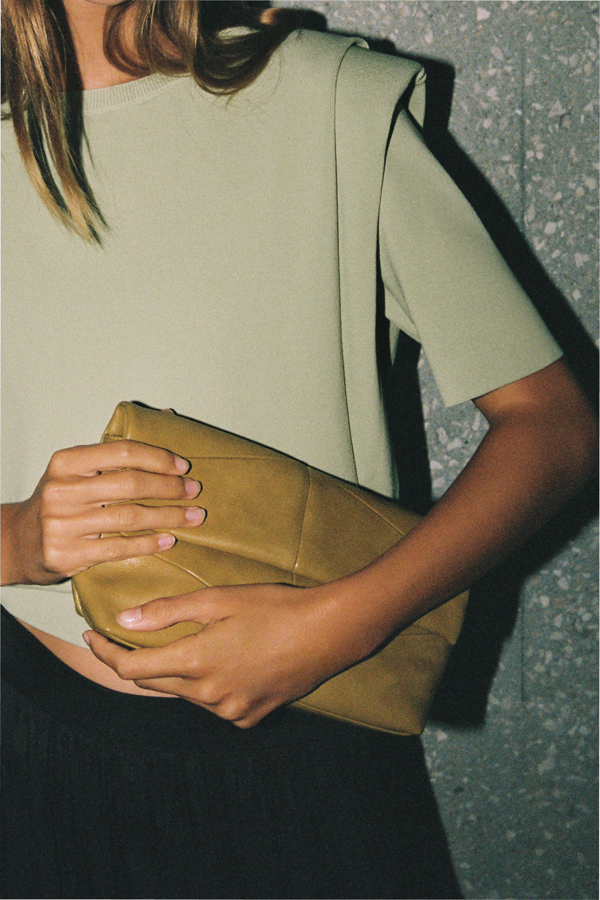 QUILTED ENVELOPE BAG — Khaki Green