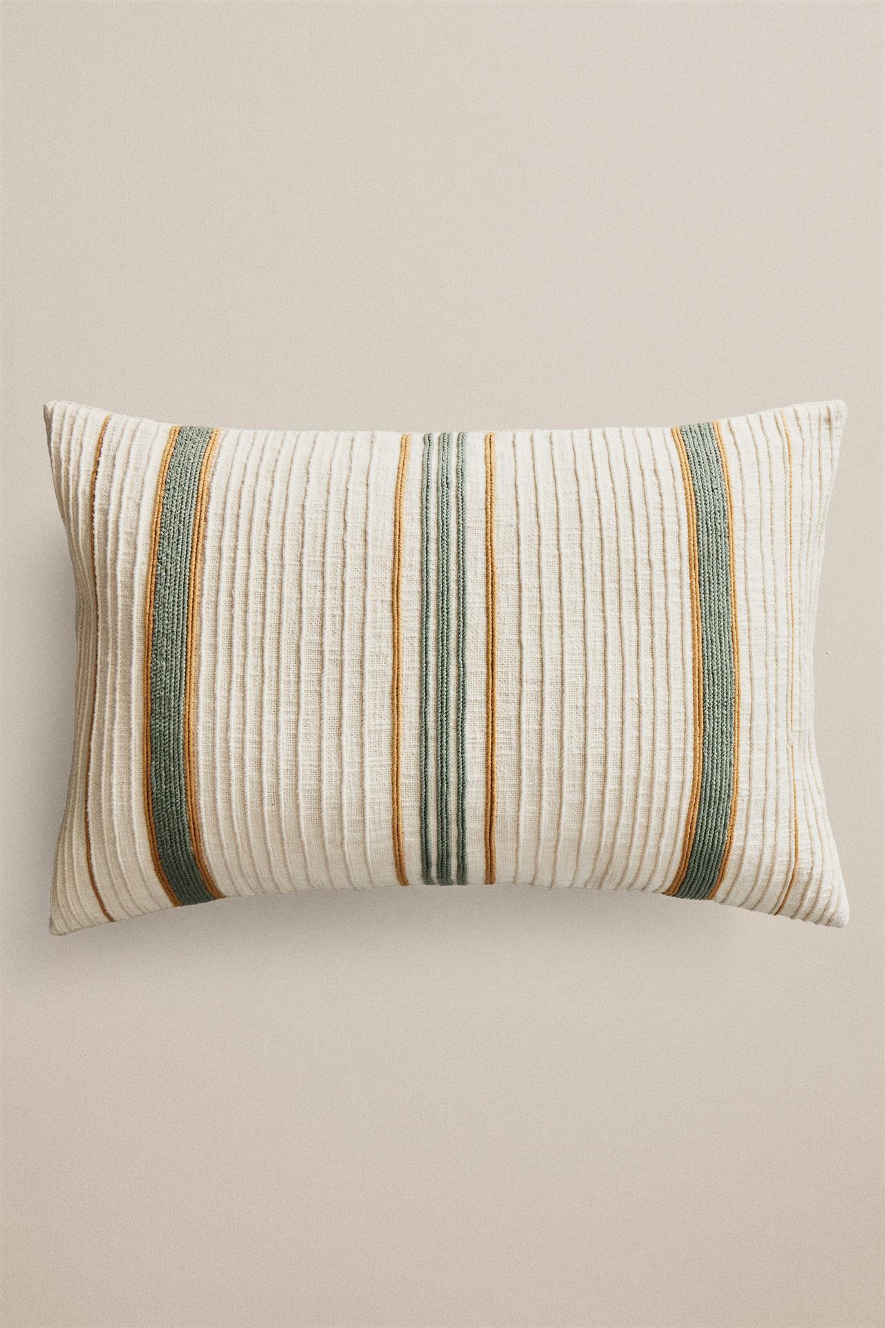 STRIPED THROW PILLOW COVER — Ecru