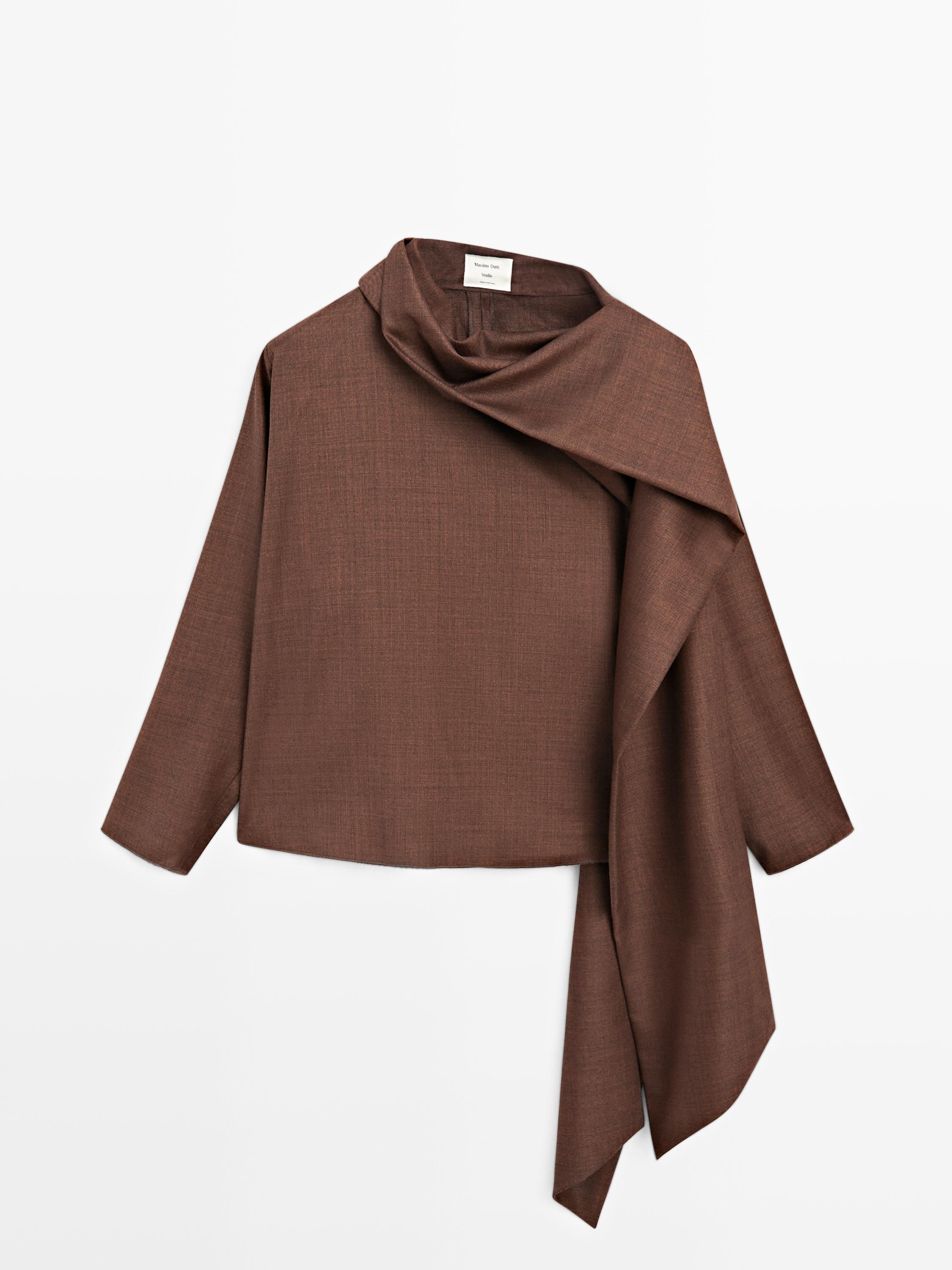100% wool blouse with voluminous neck - STUDIO