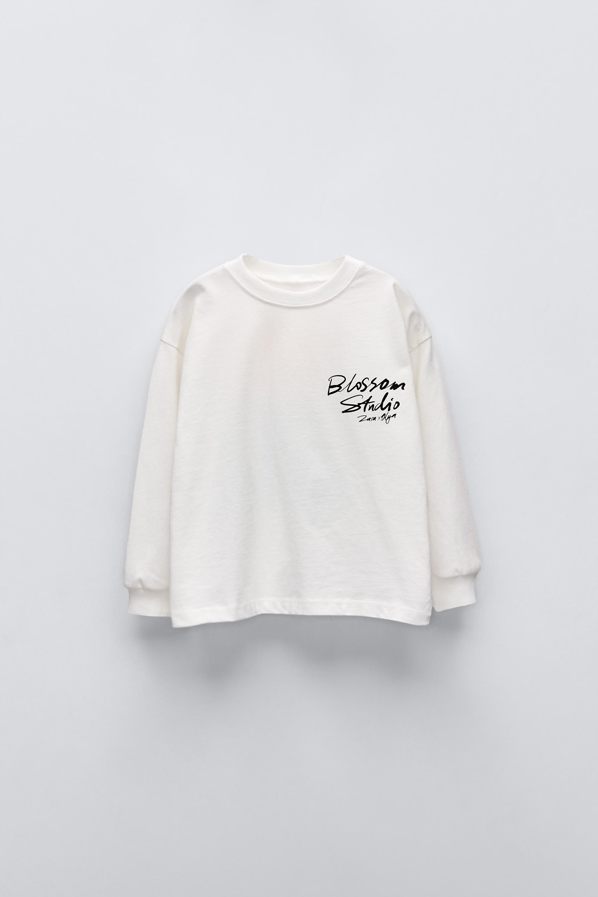 zara バックプリント tシャツ