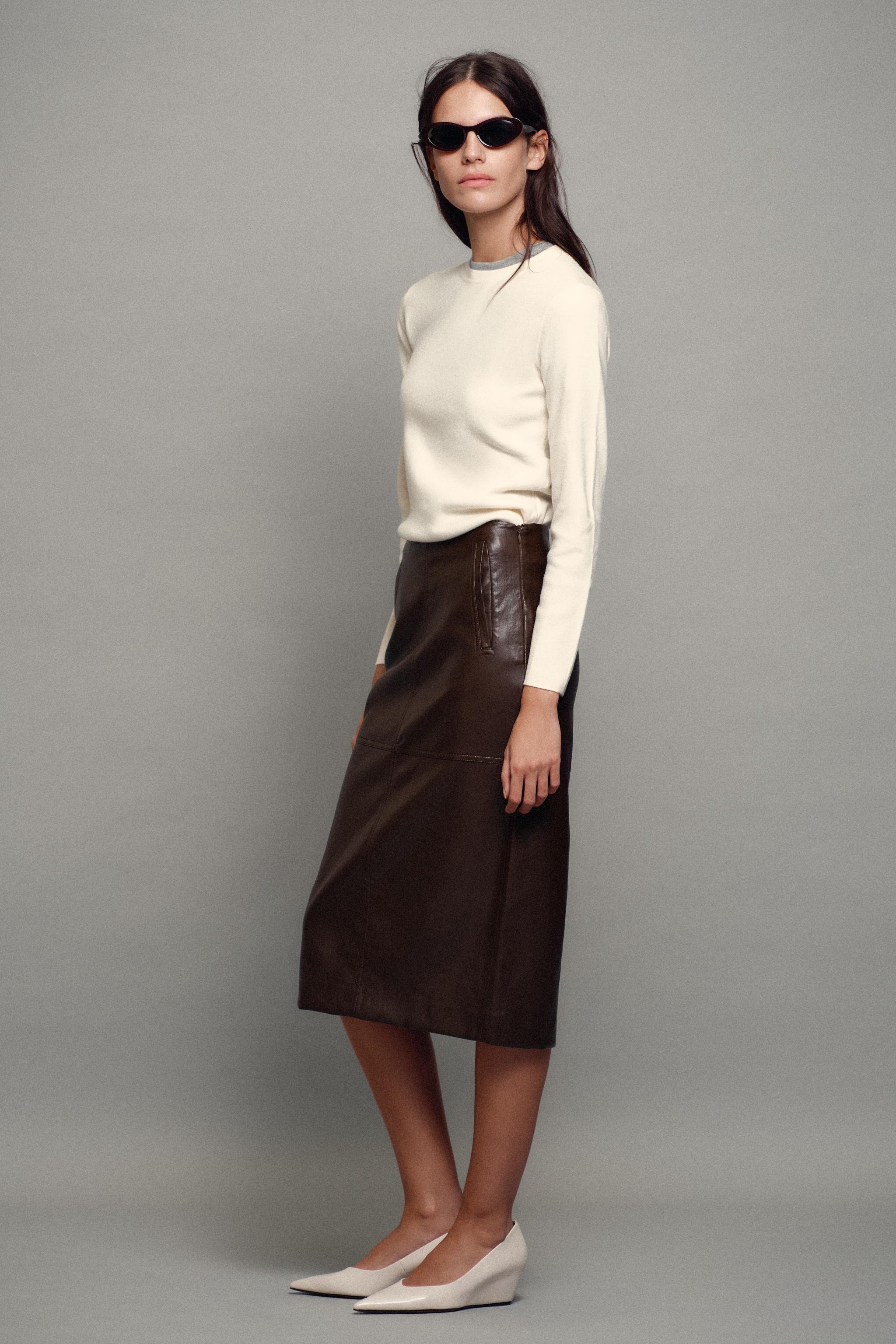 SOFT TOUCH KNIT JUMPER
