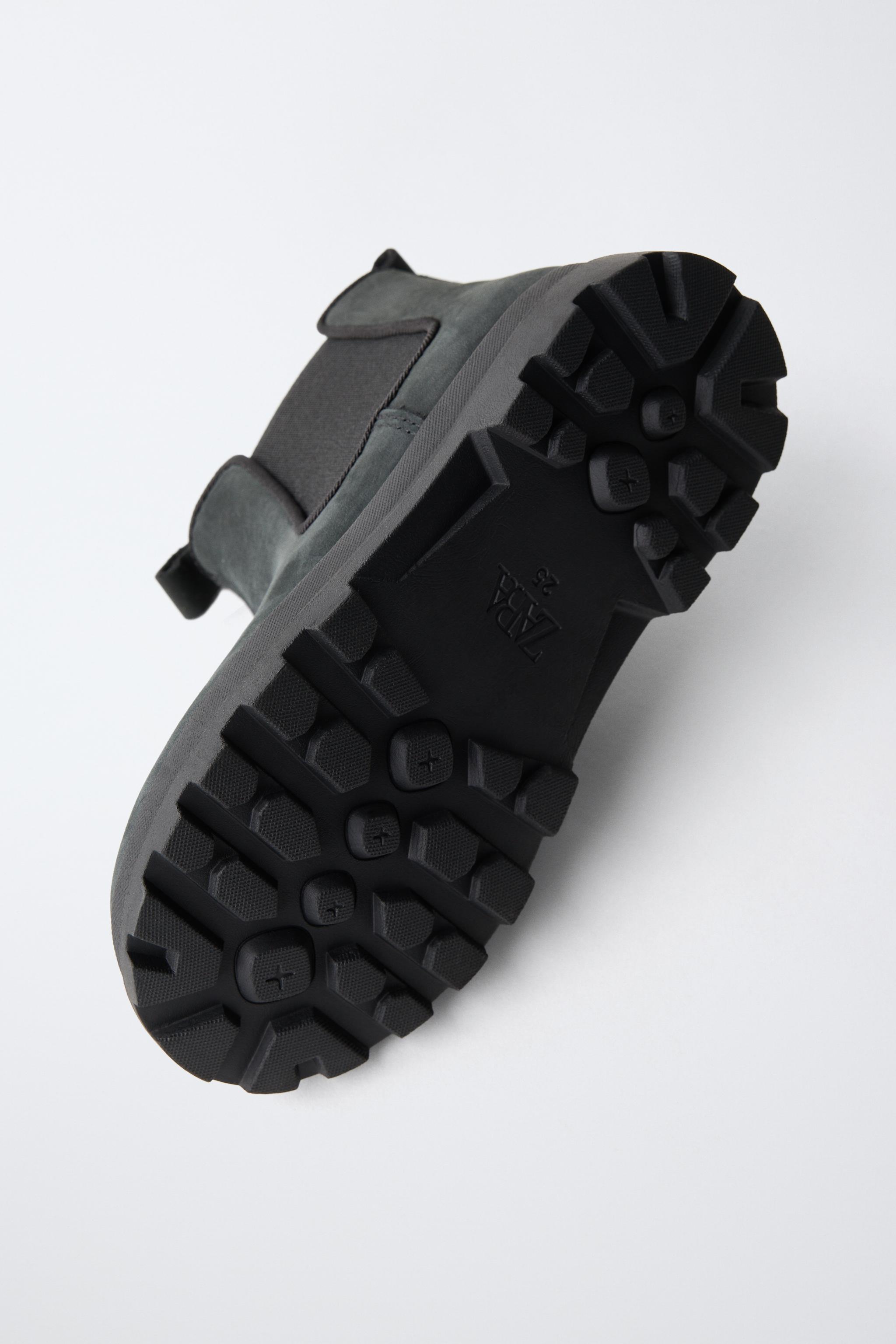 BOTTINES CHELSEA EN CUIR WATER REPELLENT