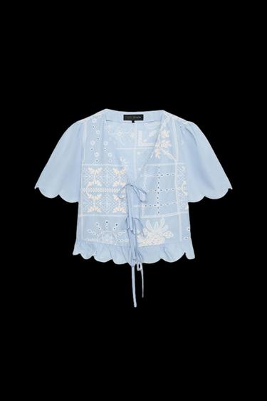 BLUSA LAZOS BORDADOS PERFORADOS - Azul claro de Zara