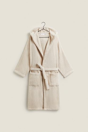 EXTRA WEICHER BADEMANTEL MIT KAPUZE (380 GXM²) - Hellbeige von Zara