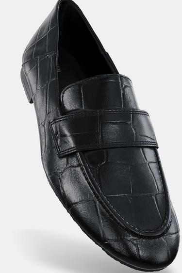 EMBOSSED FLAT LOAFERS - Black by Zara - Image 6