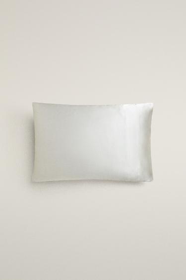 MULBERRY SILK PILLOWCASE - Oyster-white by Zara