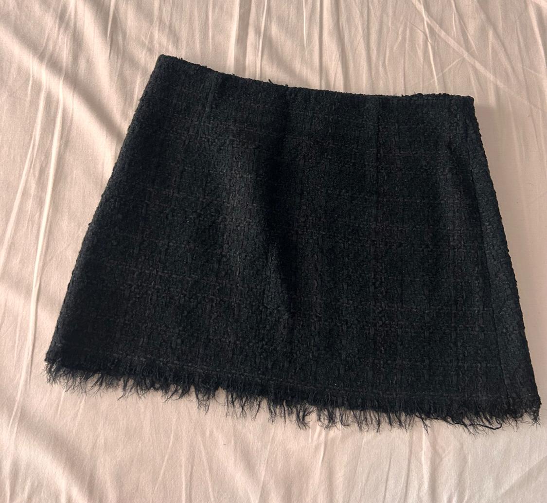 ZW COLLECTION SHORT TEXTURED SKIRT - Image 3
