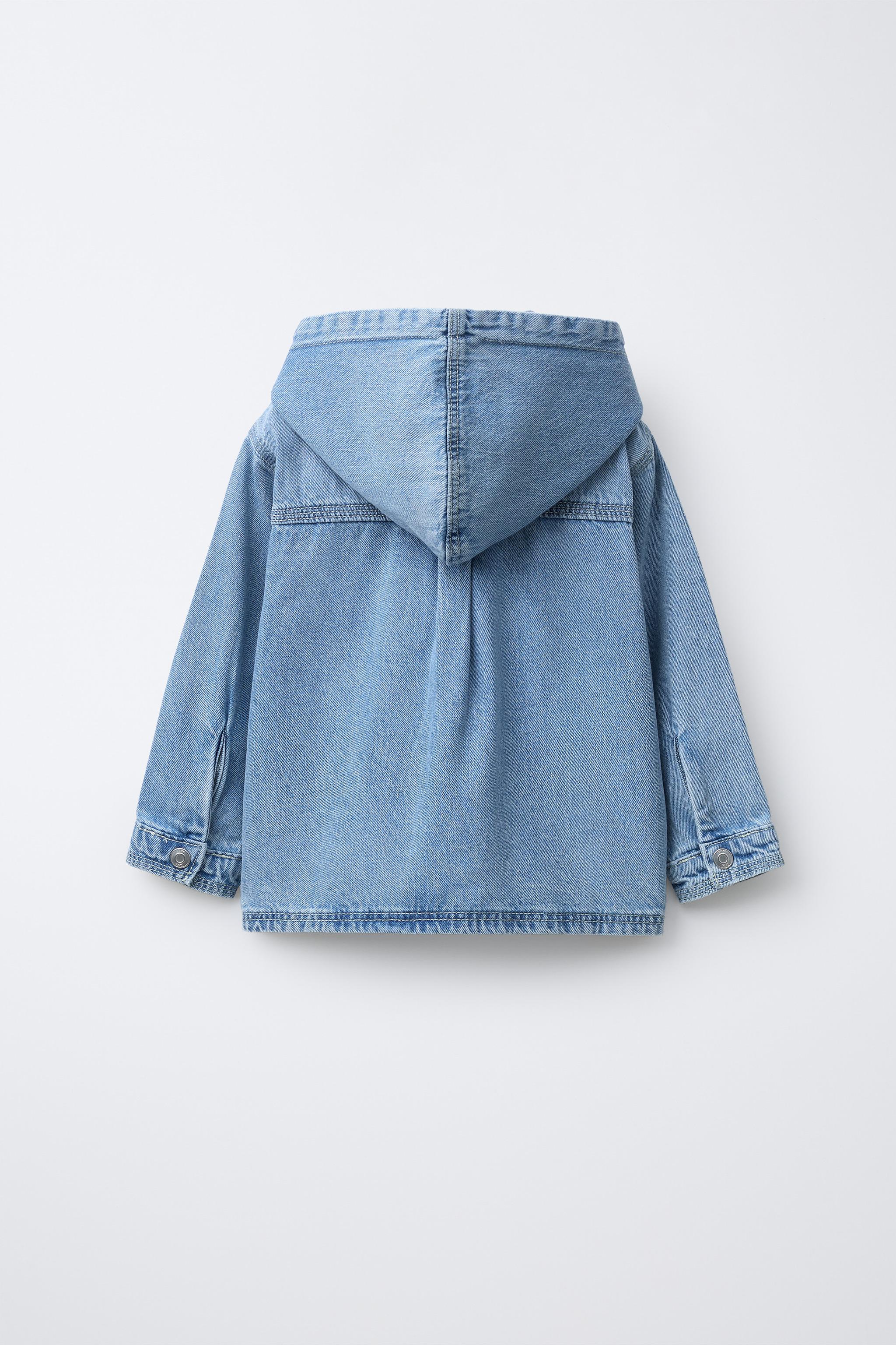 SURCHEMISE EN DENIM AVEC CAPUCHE