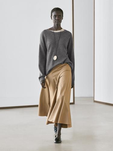 Jupe midi ample avec empiècement - Vison foncé de Zara - Image 0