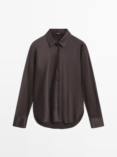 Camisa satinada manga murciélago - Chocolate de Zara