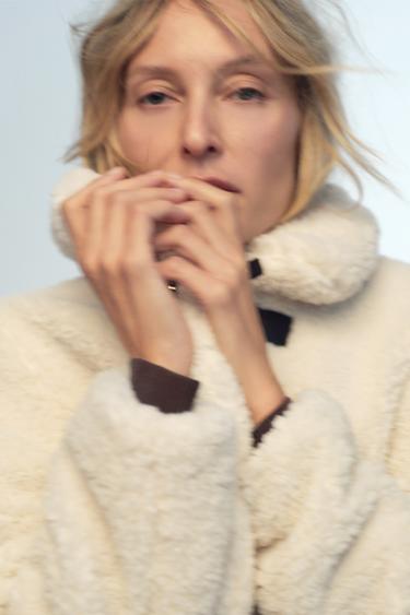 COAT - Ecru by Zara