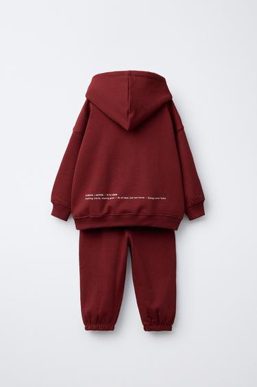ENSEMBLE DE JOGGING SWEAT ET PANTALON DE JOGGING AVEC INSCRIPTION - Grenat de Zara - Image 1