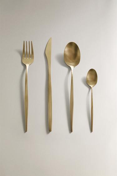 4-PIECE CUTLERY SET WITH THIN HANDLE - كافا الخاص بـ Zara - صورة 0